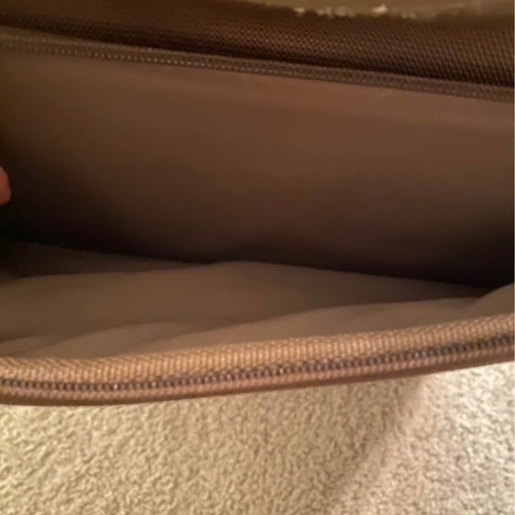 TravelPro Crew7 Light Brown 15 1/2W by 22L CARRY-ON MEDIUM LUGGAGE. - Picture 5 of 16